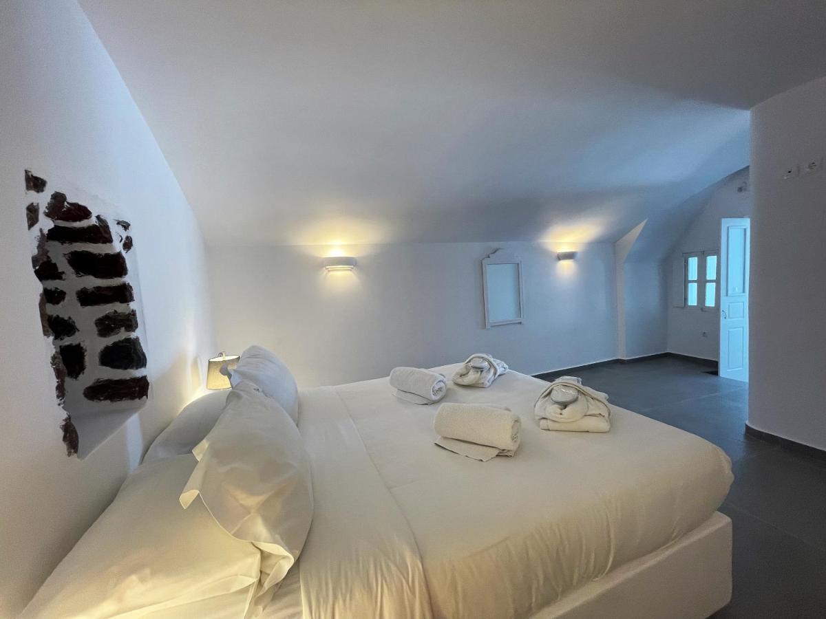 Marizan Caves & Villas Oia  Extérieur photo
